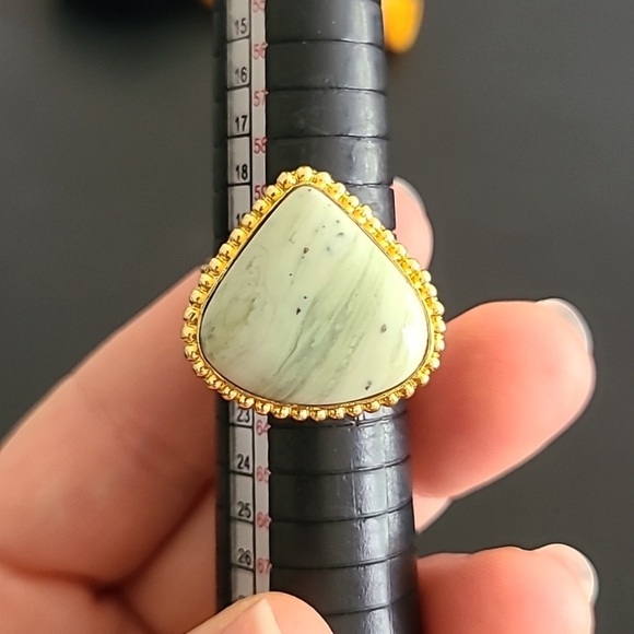 Serpentine Brass Ring - Picture 4 of 4